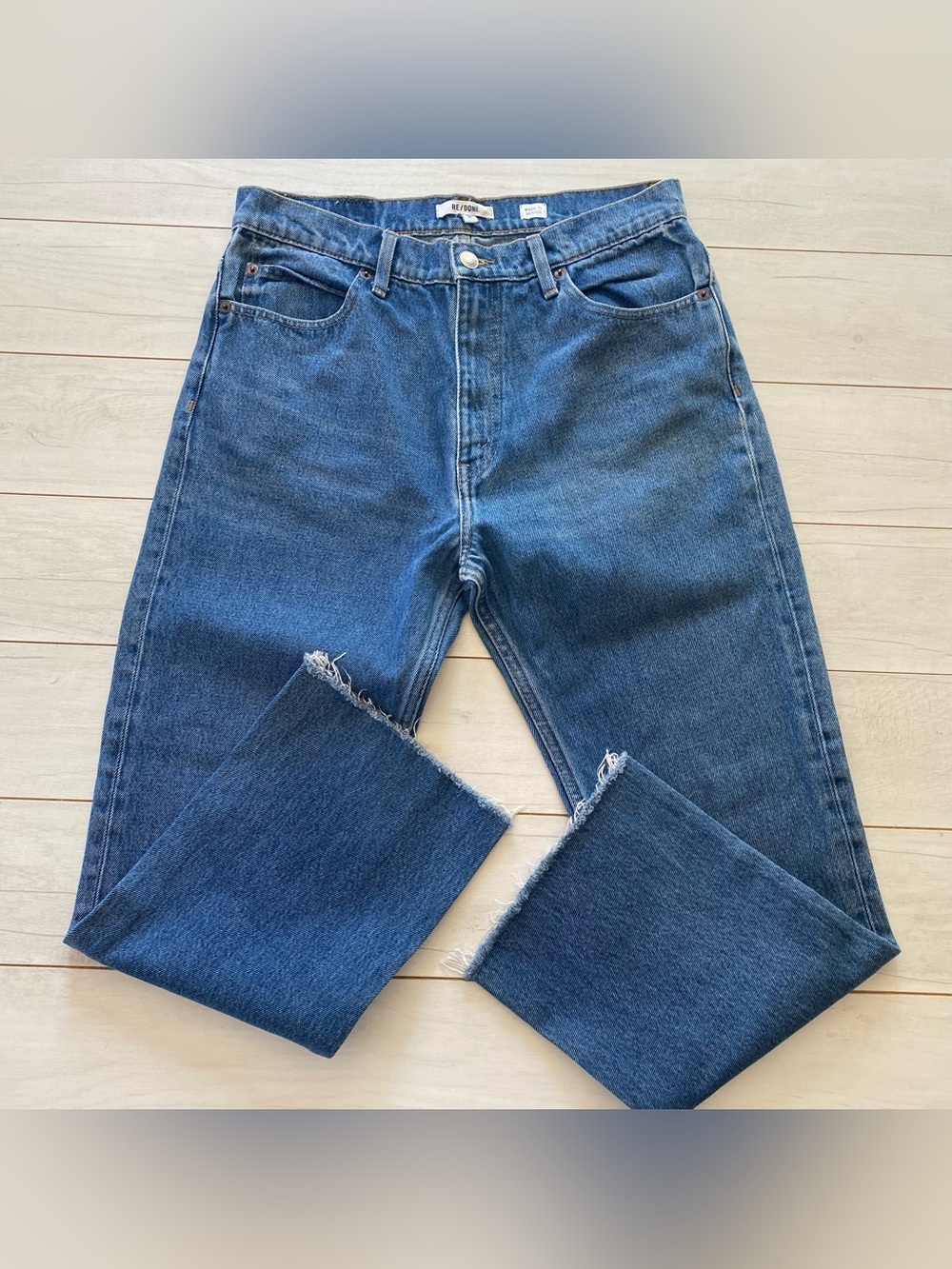 Re/Done High-Rise Straight Jeans in Med Blue Wash Sz 30 Raw Hem